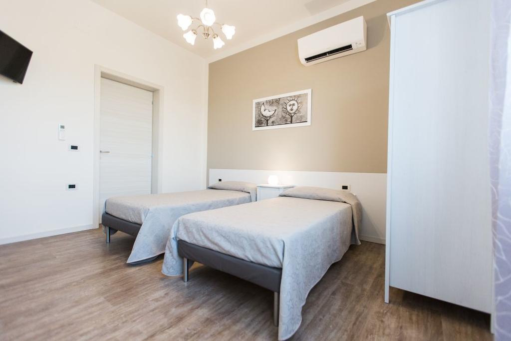 Dolce Dormire Civitanova チヴィタノーヴァ・マルケ エクステリア 写真
